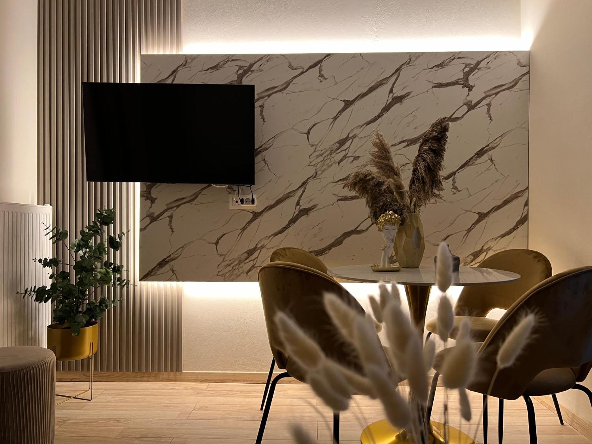 Oasis 2 By Gg Alexandroupoli