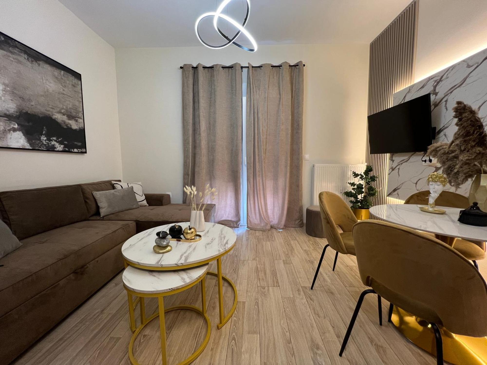 Oasis 2 By Gg * Alexandroupoli