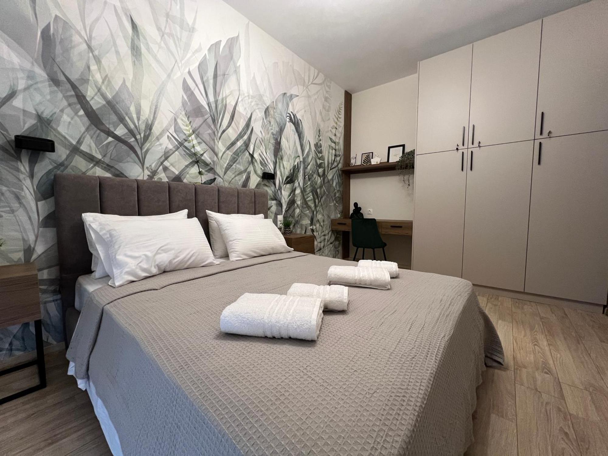 Apartment Oasis 2 By Gg *