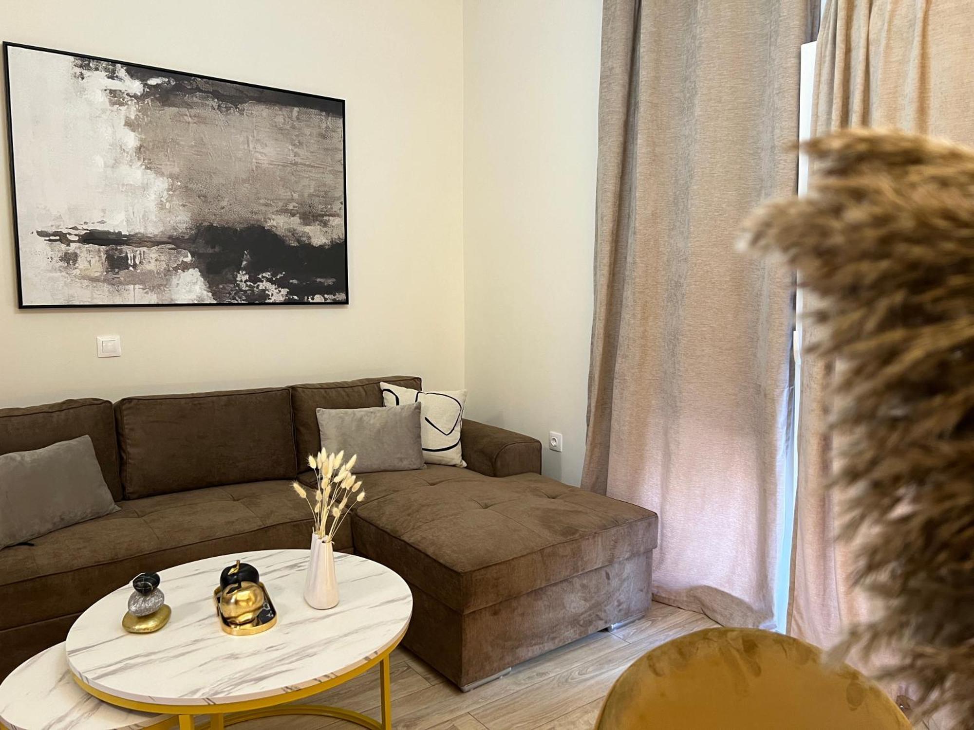 Oasis 2 By Gg Alexandroupoli